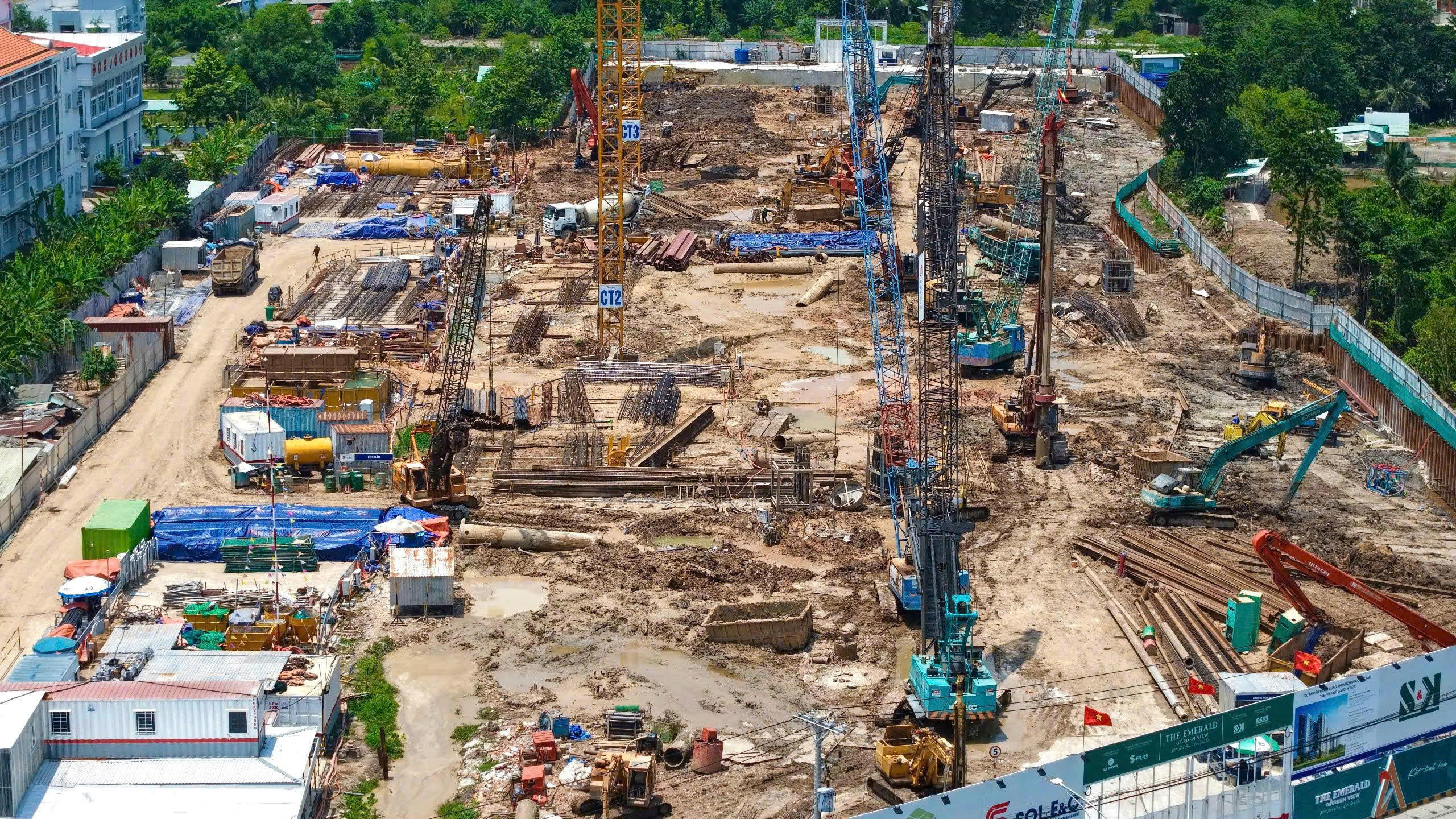 the-emerald-garden-view