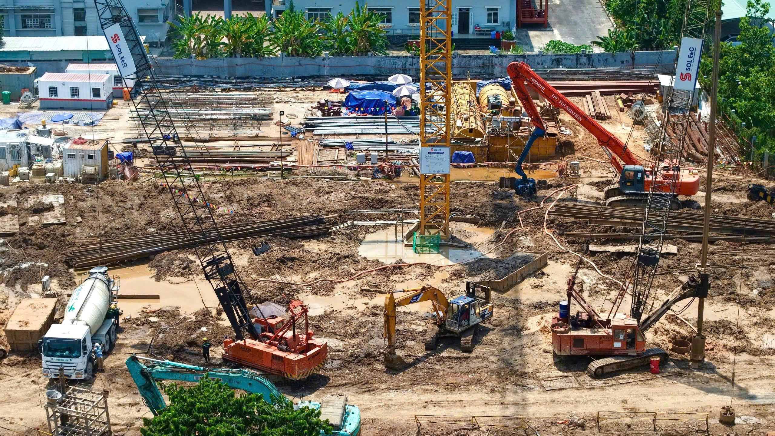 the-emerald-garden-view